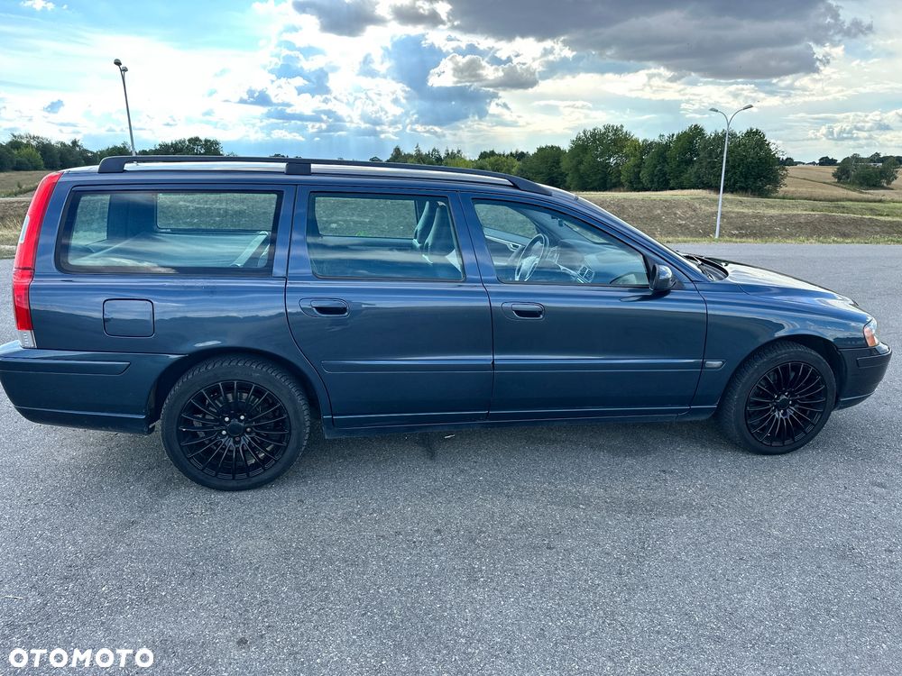 Volvo V70 2.4 Momentum - 15