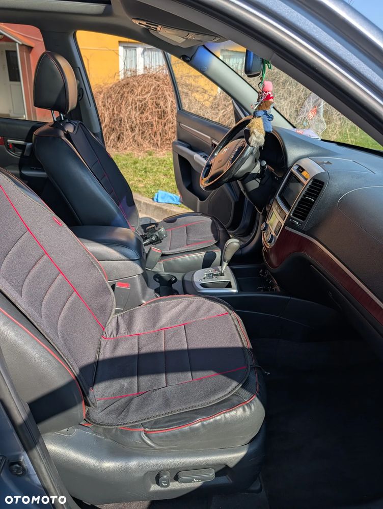 Hyundai Santa Fe - 9
