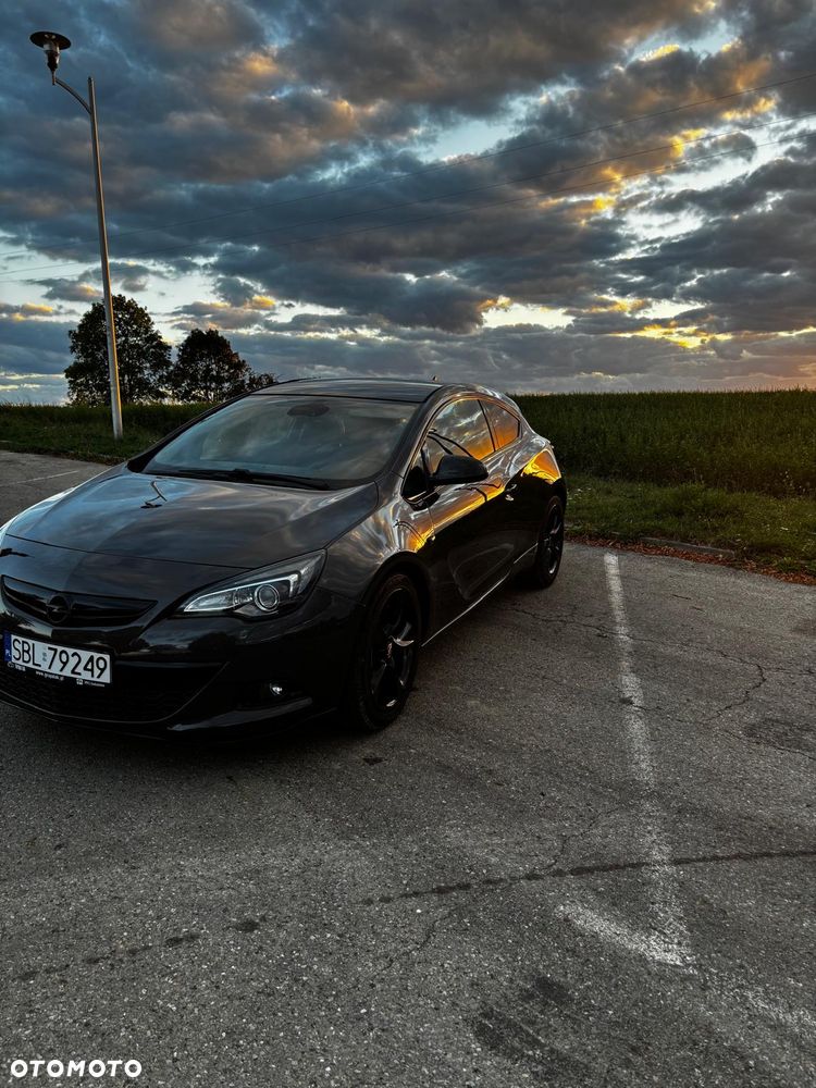Opel Astra 2.0 CDTI Enjoy S&S - 3