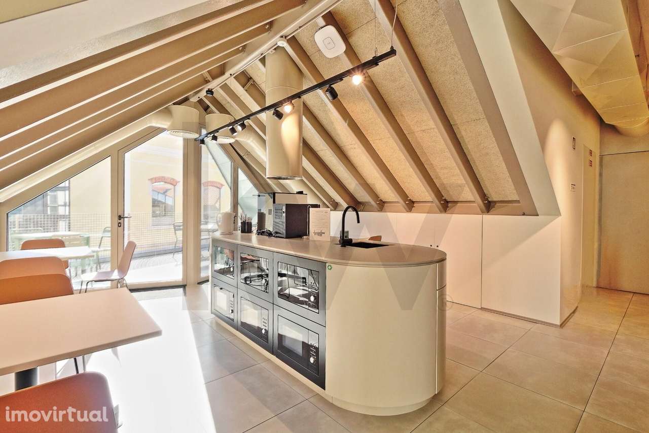 Escritório de Última Geração para 3 pessoas para Arrendar em Alcântara - Grande imagem: 5/7