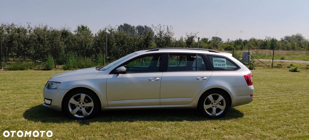 Skoda Octavia 1.6 TDI (Green tec) DSG Ambition - 5