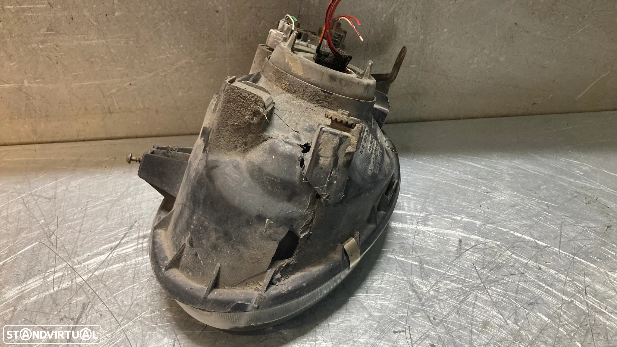 ÓTICA / FAROL TOYOTA COROLLA E11 E110 - ESQUERDO / DIREITO - 8