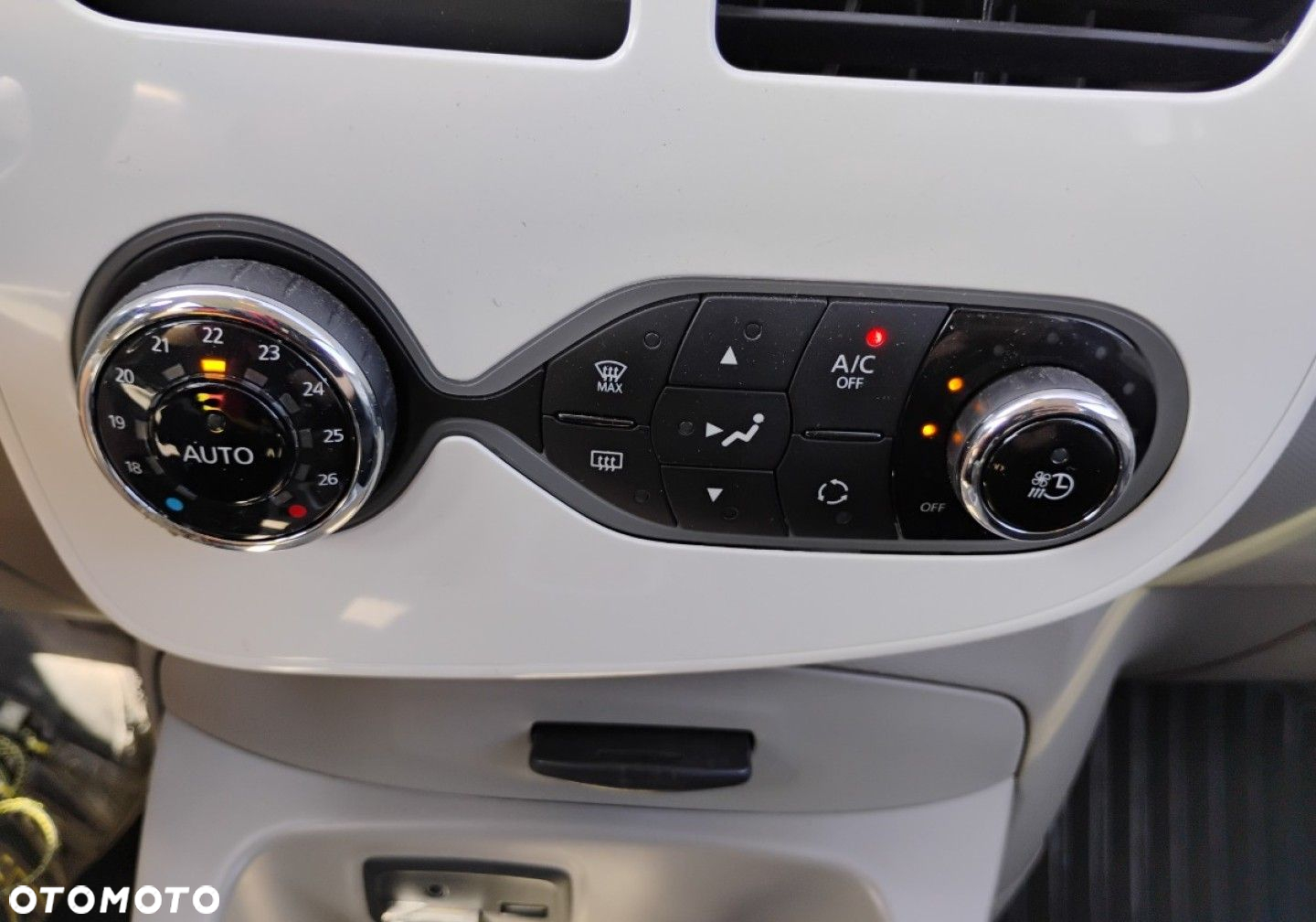 Renault Zoe - 16