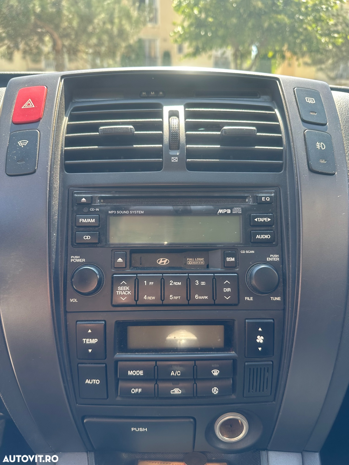 Hyundai Tucson 2.0 DOHC GLS 4WD STYLE - 17