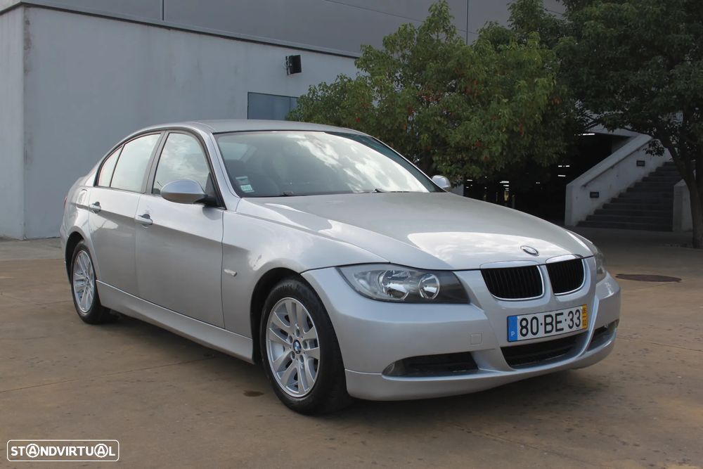 BMW 320 d Exclusive - 8