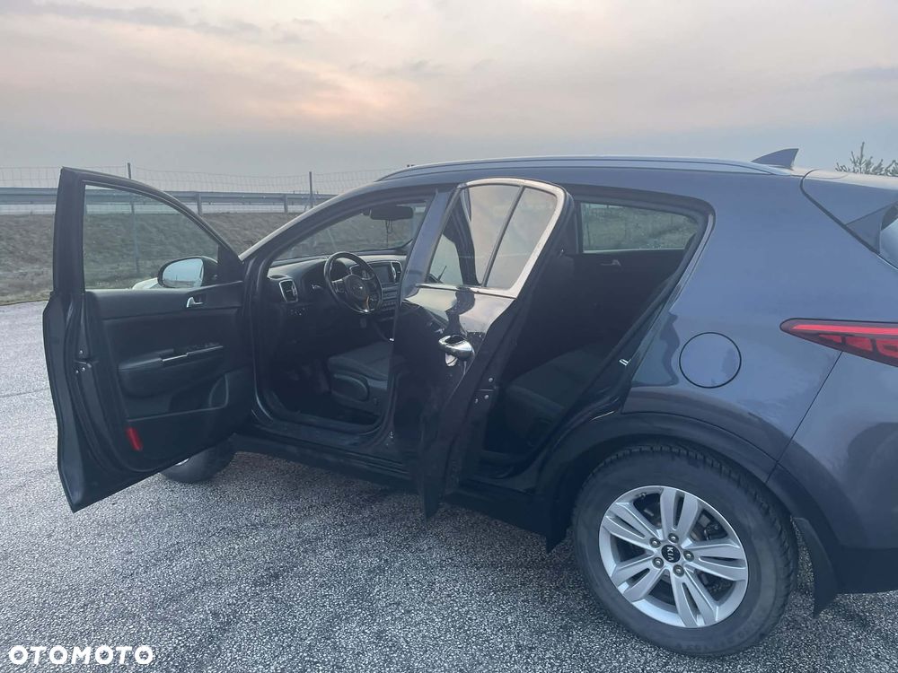 Kia Sportage 1.6 GDI L 2WD - 19
