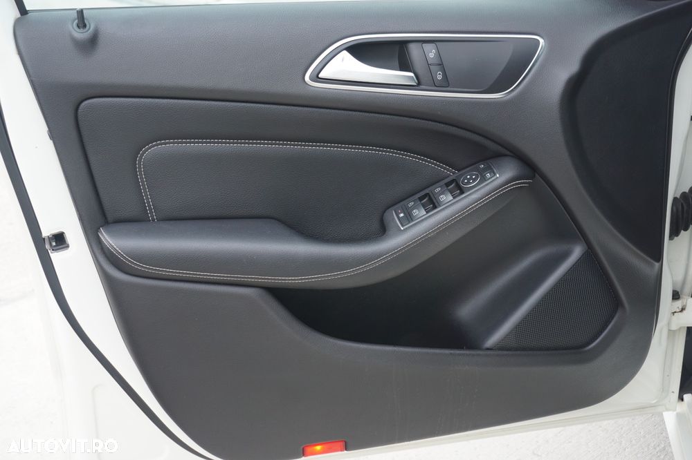 Mercedes-Benz B 220 CDI BlueEfficiency Aut. - 17