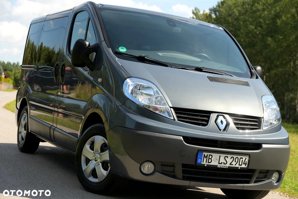 Renault Trafic - 12