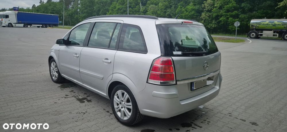 Opel Zafira 1.8 Sport - 7