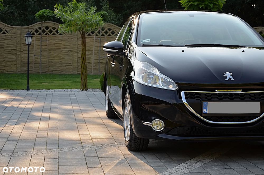 Peugeot 208 1.4 HDi Business Line - 10