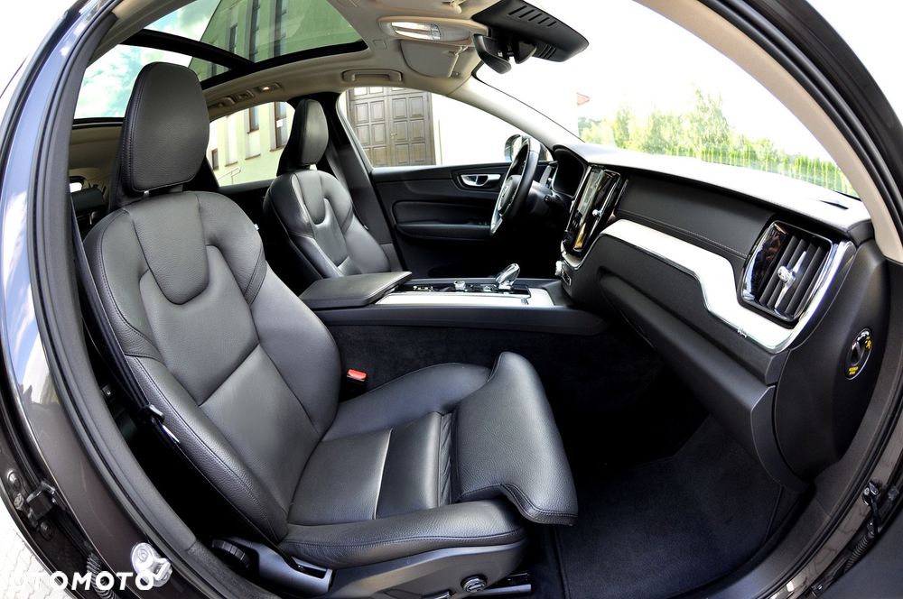 Volvo XC 60 - 31