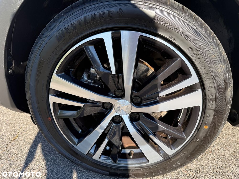 Peugeot 3008 1.2 PureTech GT S&S EAT8 - 11