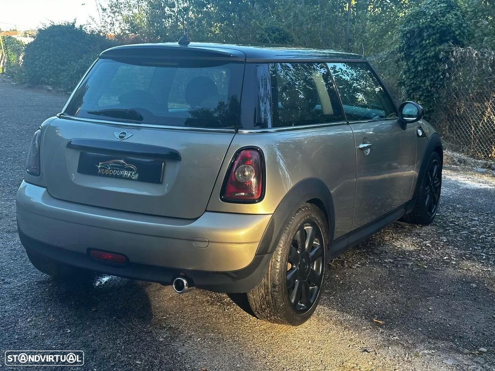 MINI 3 Portas Cooper D - 6