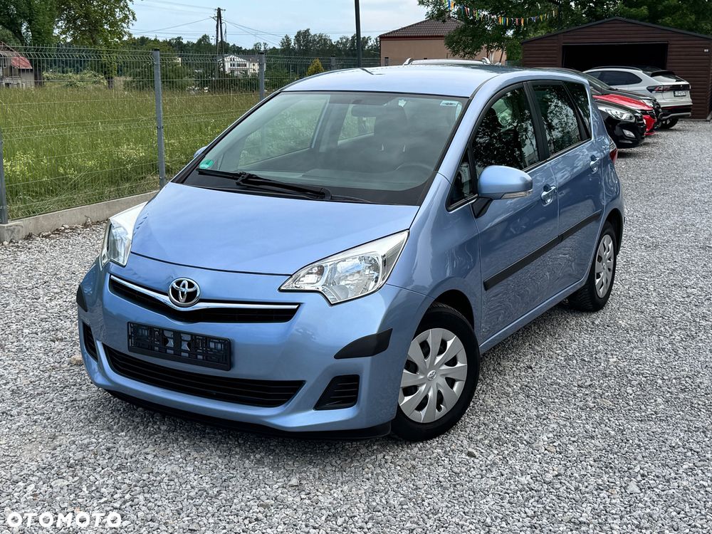 Toyota Verso S