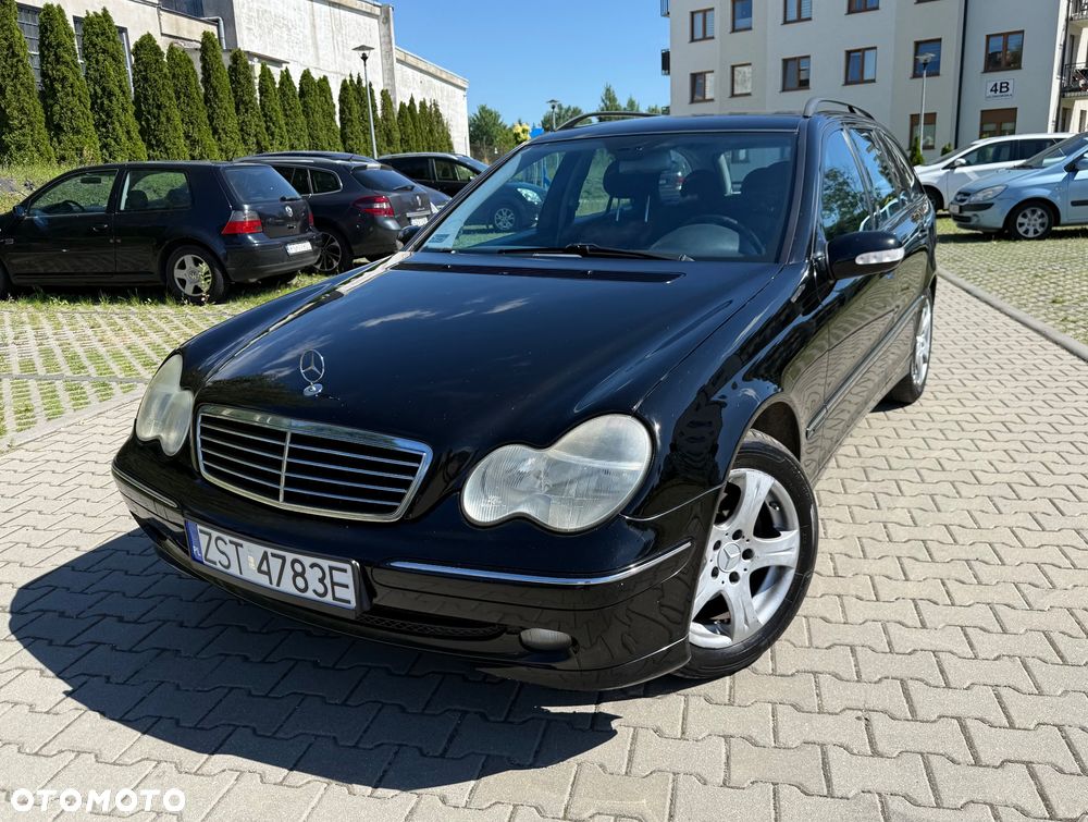 Mercedes-Benz Klasa C 180 T Kompressor Avantgarde - 29