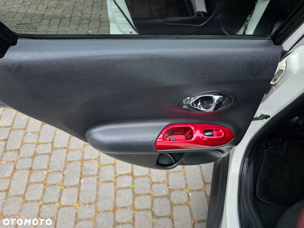 Nissan Juke 1.6 DIG-T Tekna - 10