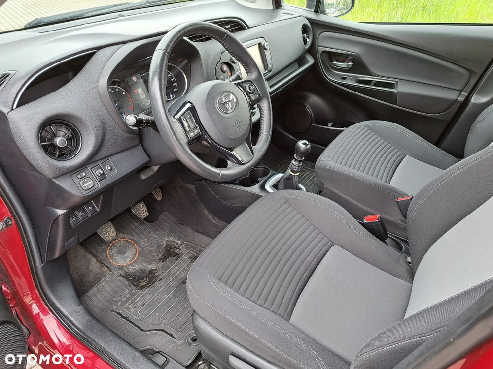 Toyota Yaris - 13
