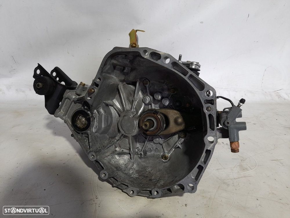 Caixa de velocidades manual TOYOTA Yaris (_P1_) - 1