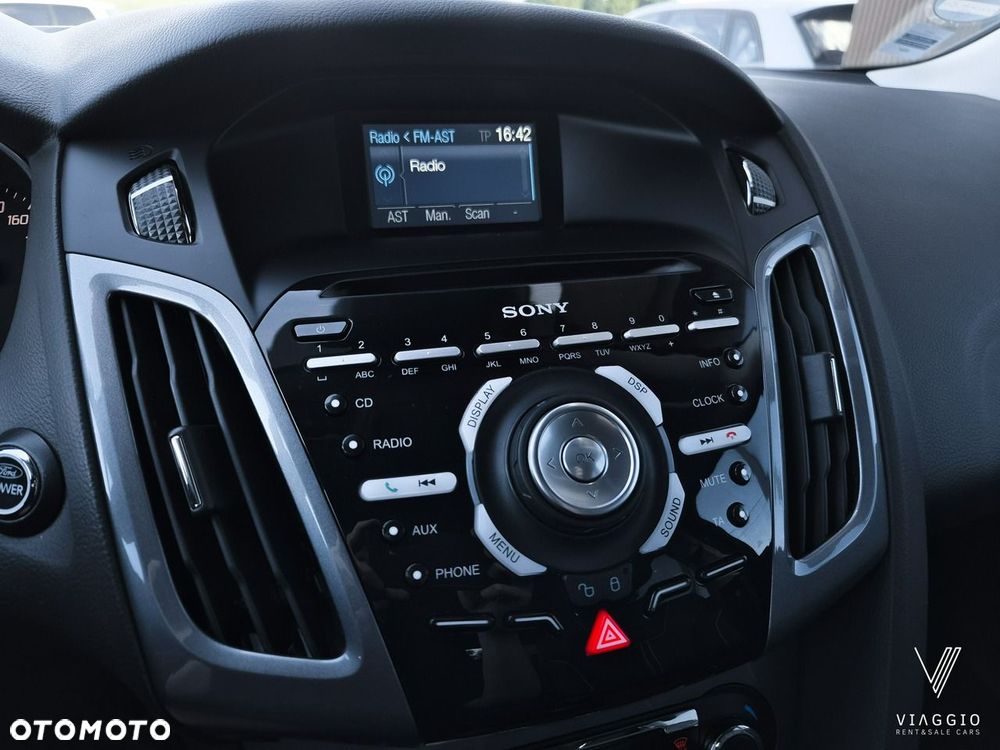 Ford Focus 1.6 EcoBoost Titanium - 14