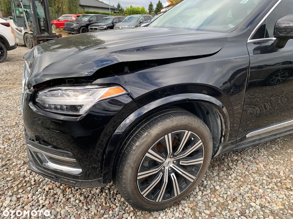 Volvo XC 90 - 8