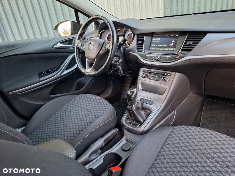 Opel Astra 1.4 Turbo Dynamic - 22