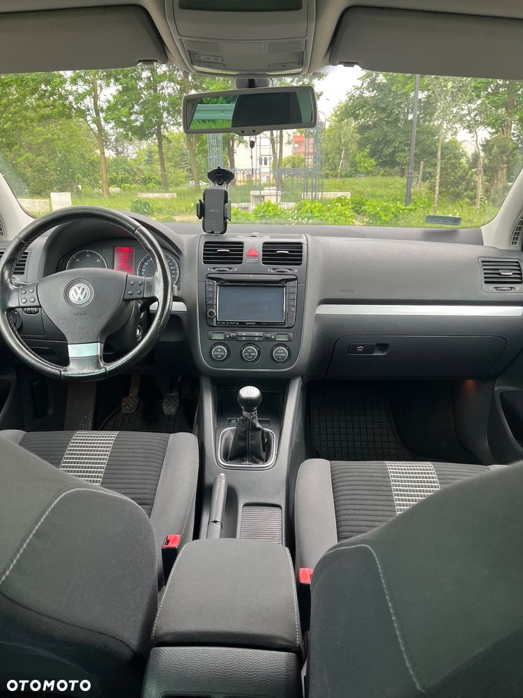 Volkswagen Golf V 2.0 TDI Comfortline - 9