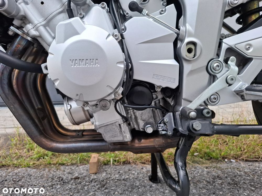 Yamaha FZ6 - 35