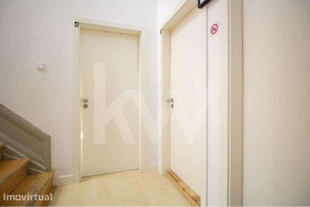 Prédio na Av. Sá da Bandeira | 8 Apartamentos | Espaço Comercial | Inv - Grande imagem: 3/11