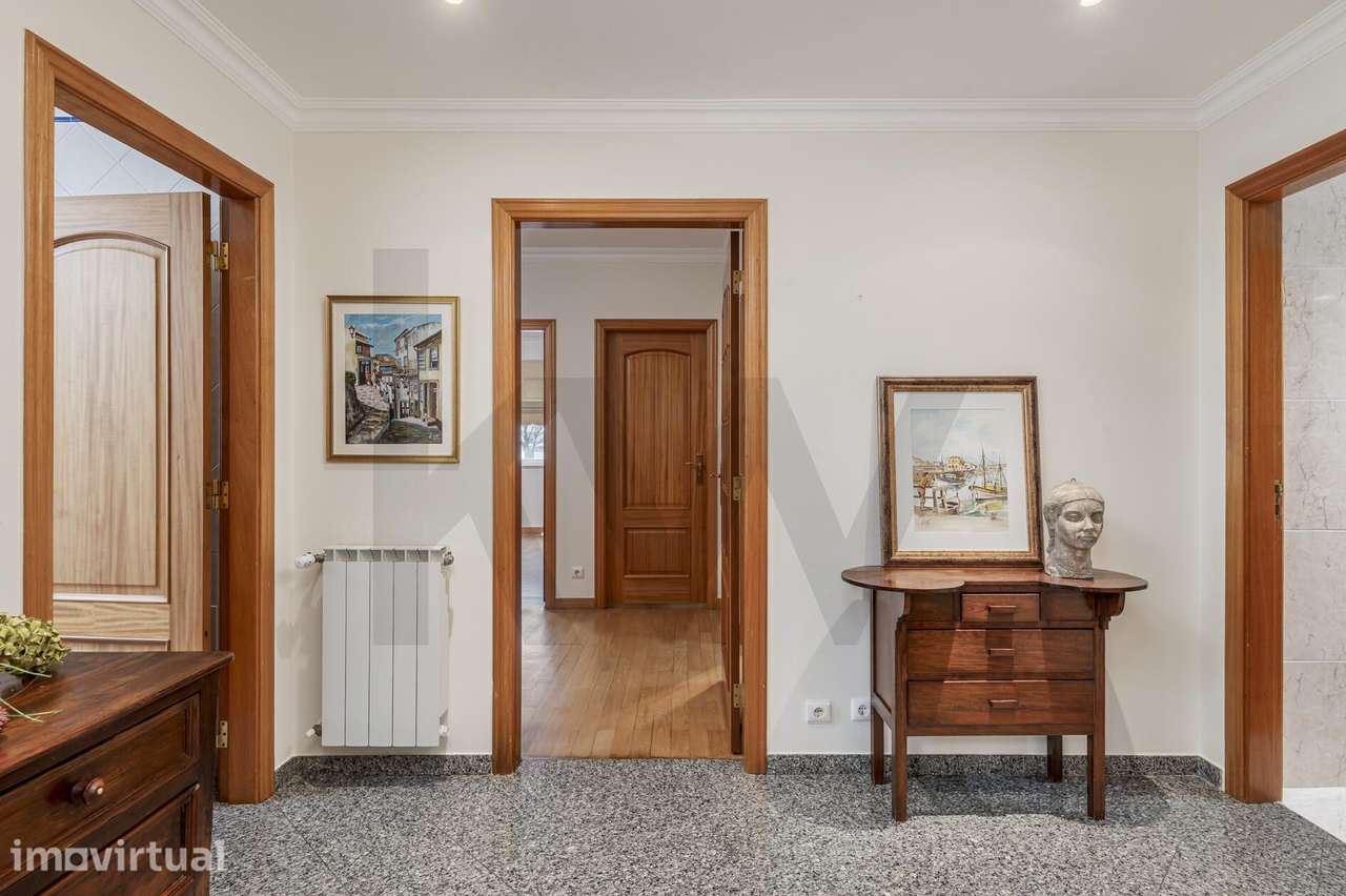 Apartamento T3 com elevador,  estacionamento e arrecadação, Jardins da - Grande imagem: 5/33