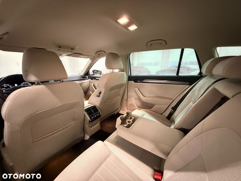 Skoda Superb 1.5 TSI ACT Style DSG - 26