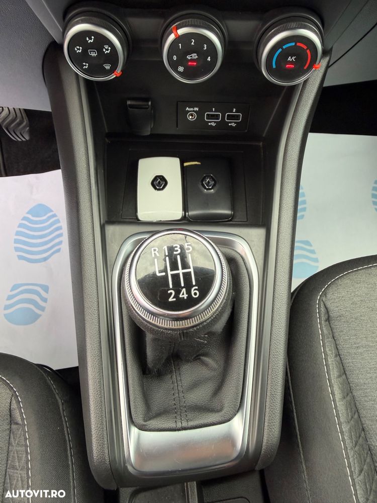 Renault Captur TCe 100 Evolution - 32