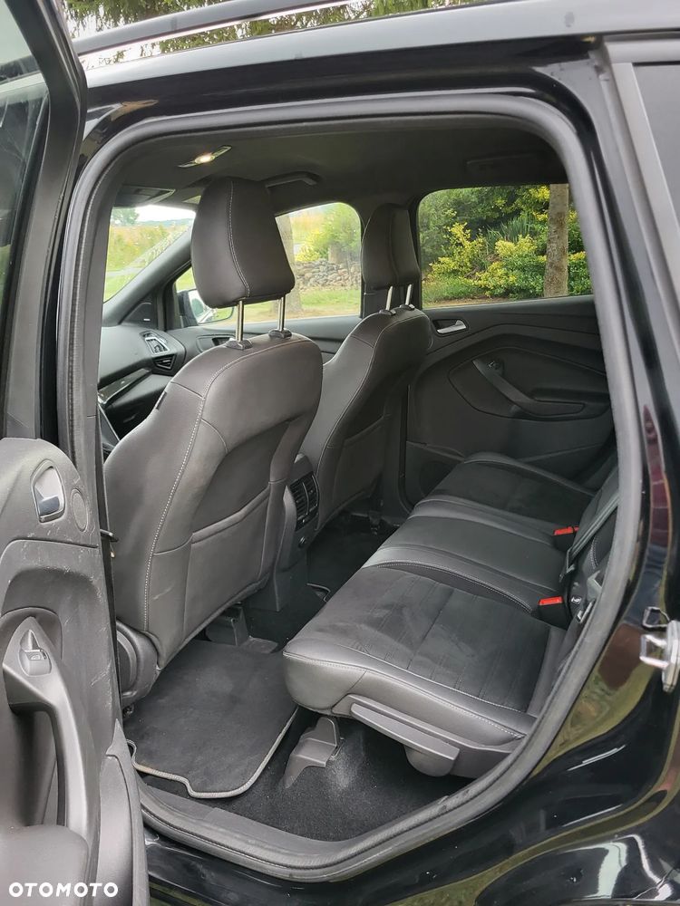 Ford Kuga 2.0 TDCi AWD ST-Line - 9