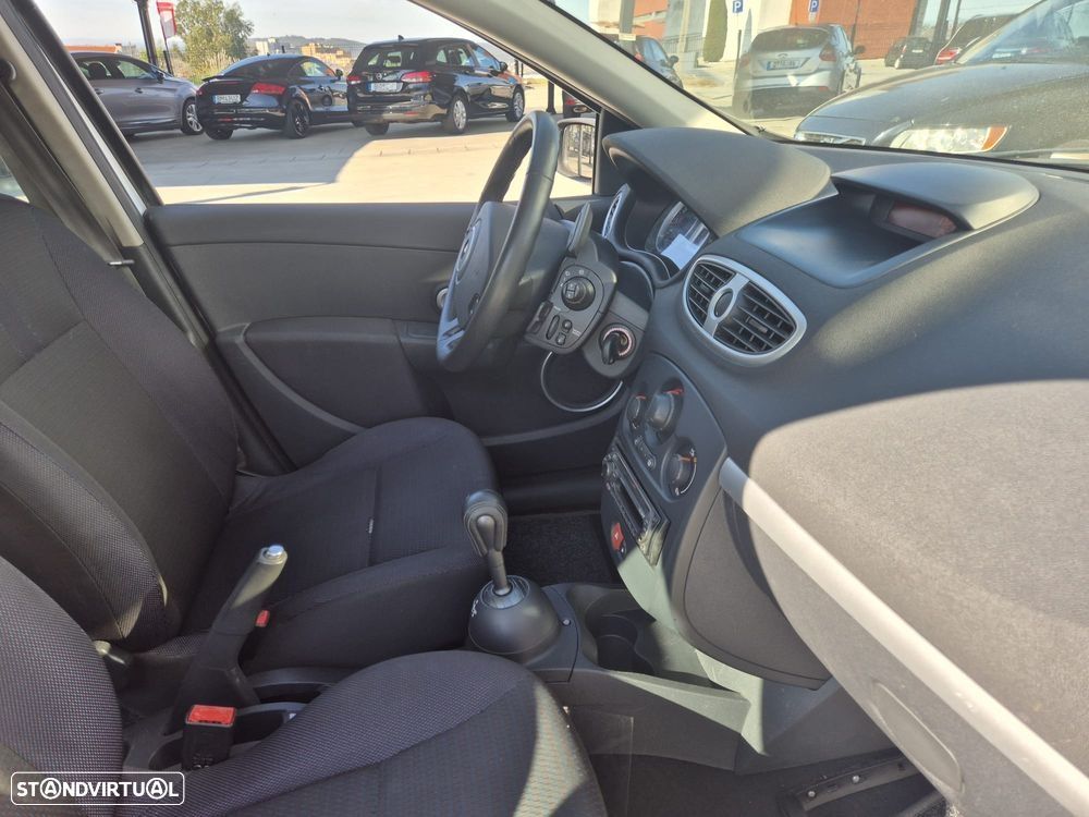 Renault Clio 1.2 16V Dynamique Luxe QS - 10