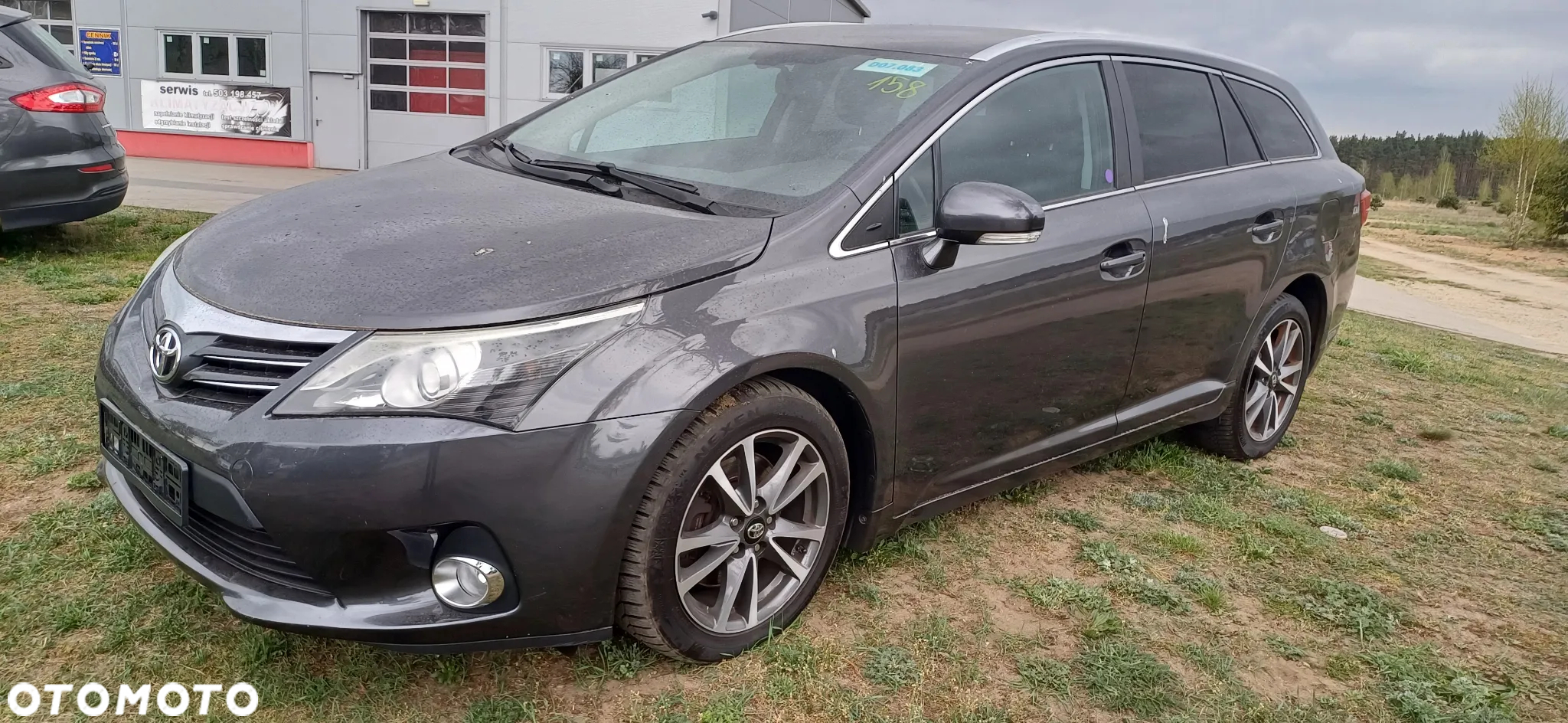 Toyota Avensis Combi 2.2 D-4D Automatik Edition (2014) - 12