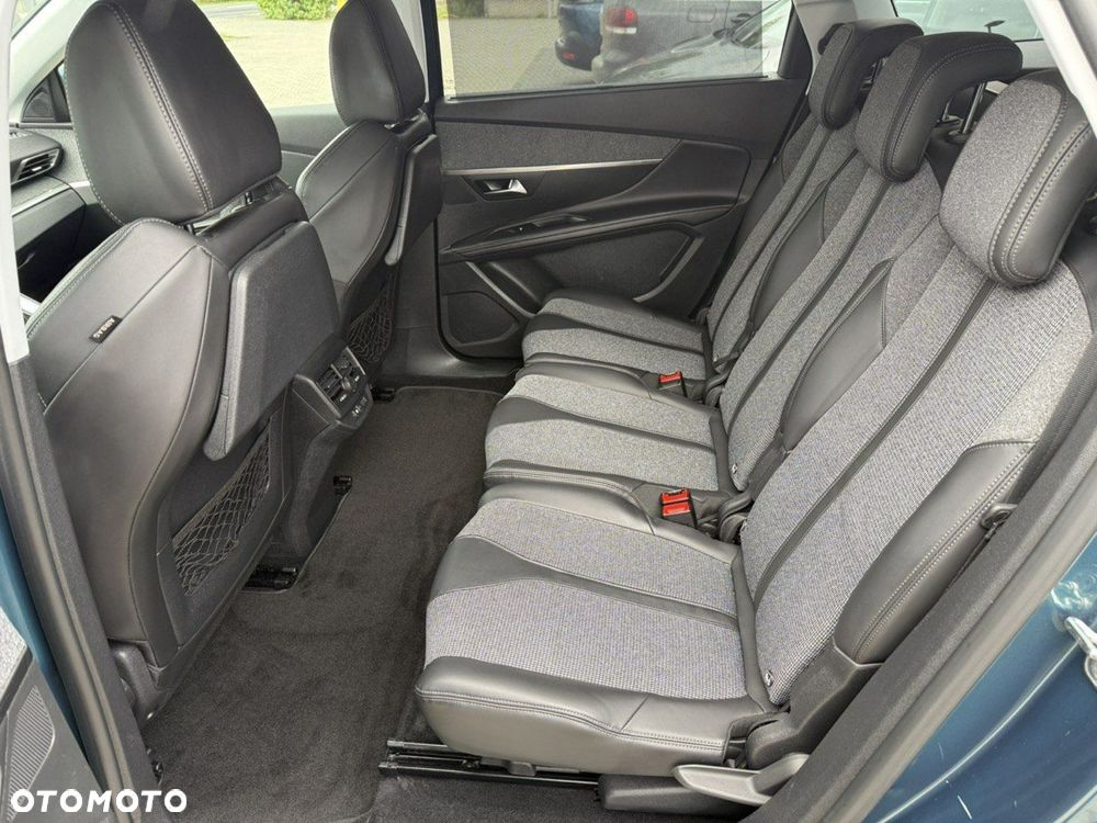 Peugeot 5008 BlueHDI 130 Allure - 24