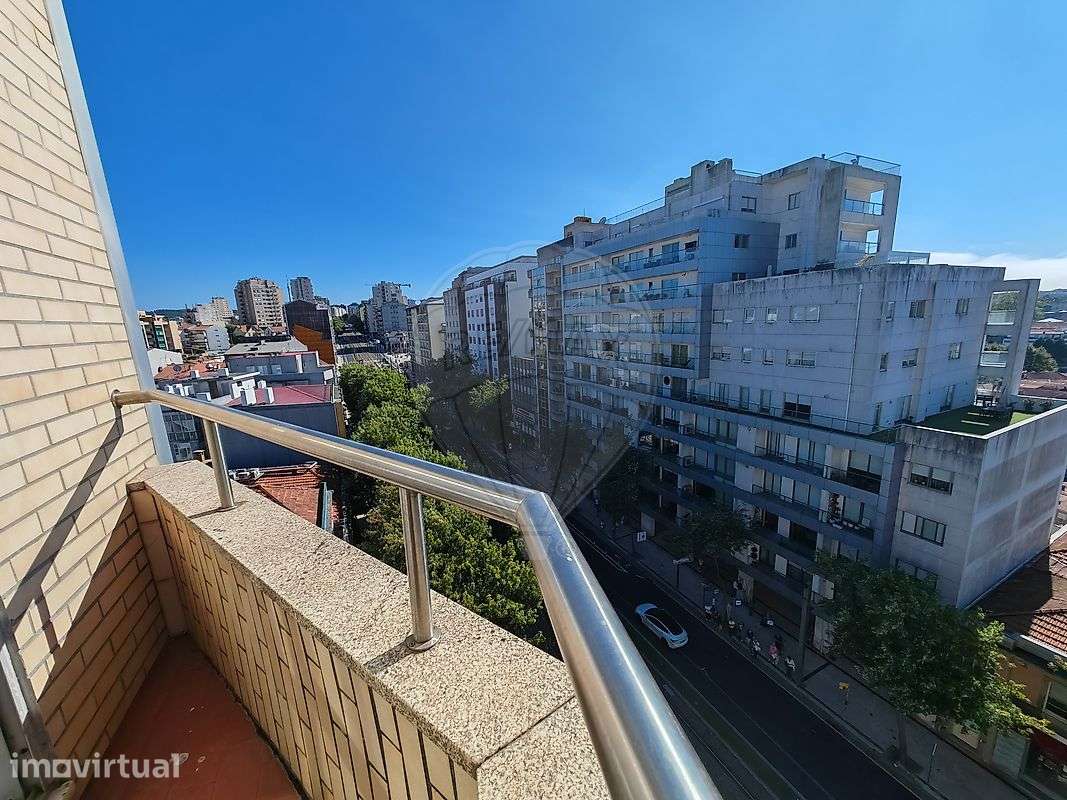 Apartamento T3 para arrendamento - Grande imagem: 2/16