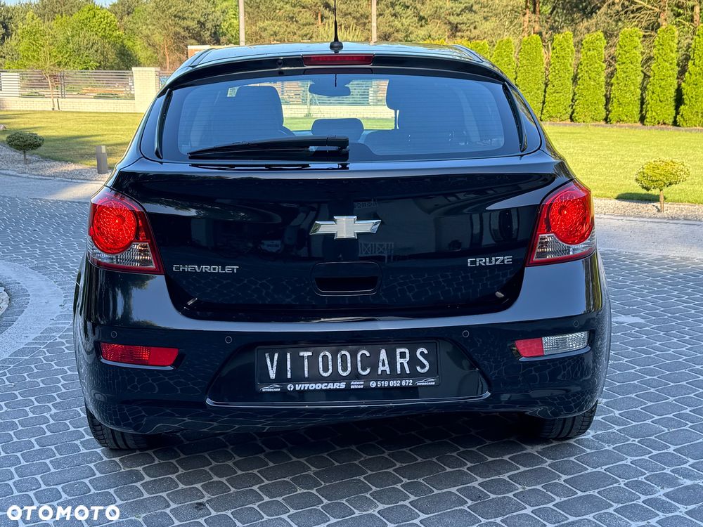 Chevrolet Cruze 1.8 LT - 16