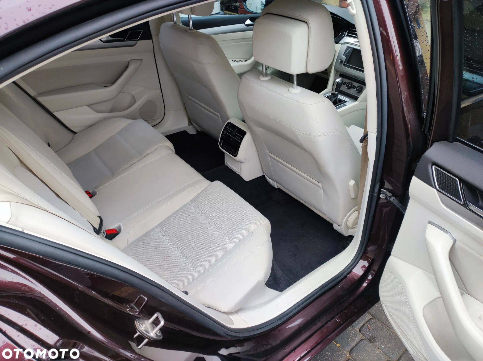 Volkswagen Passat 2.0 TDI BMT Highline DSG - 22