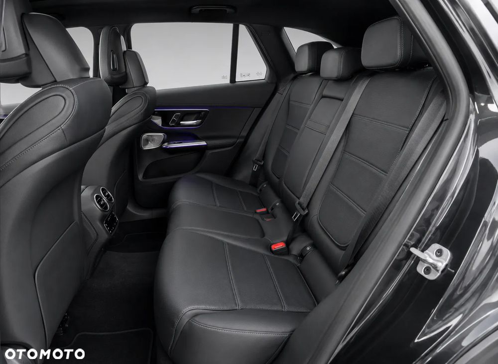 Mercedes-Benz GLC 220 d mHEV 4-Matic AMG Line - 11