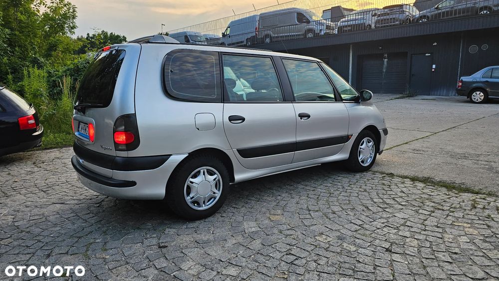 Renault Espace 2.2 TD RT - 4