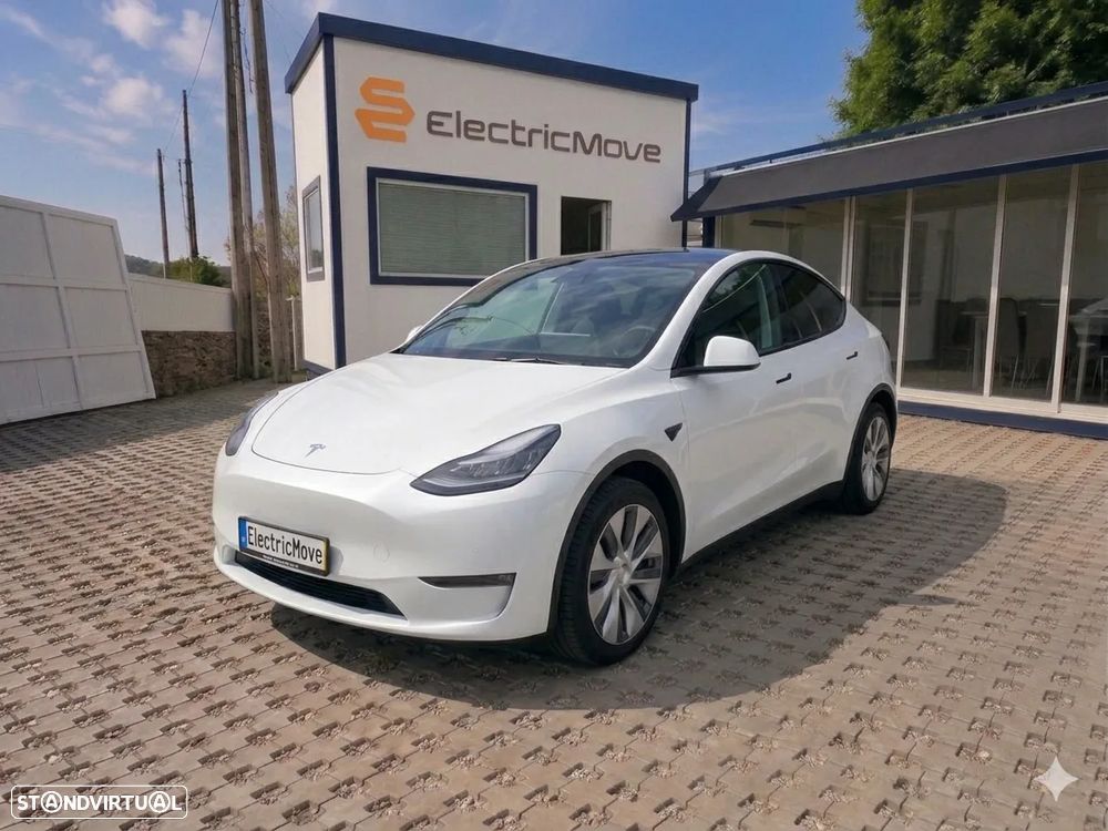Tesla Model Y RWD - 1