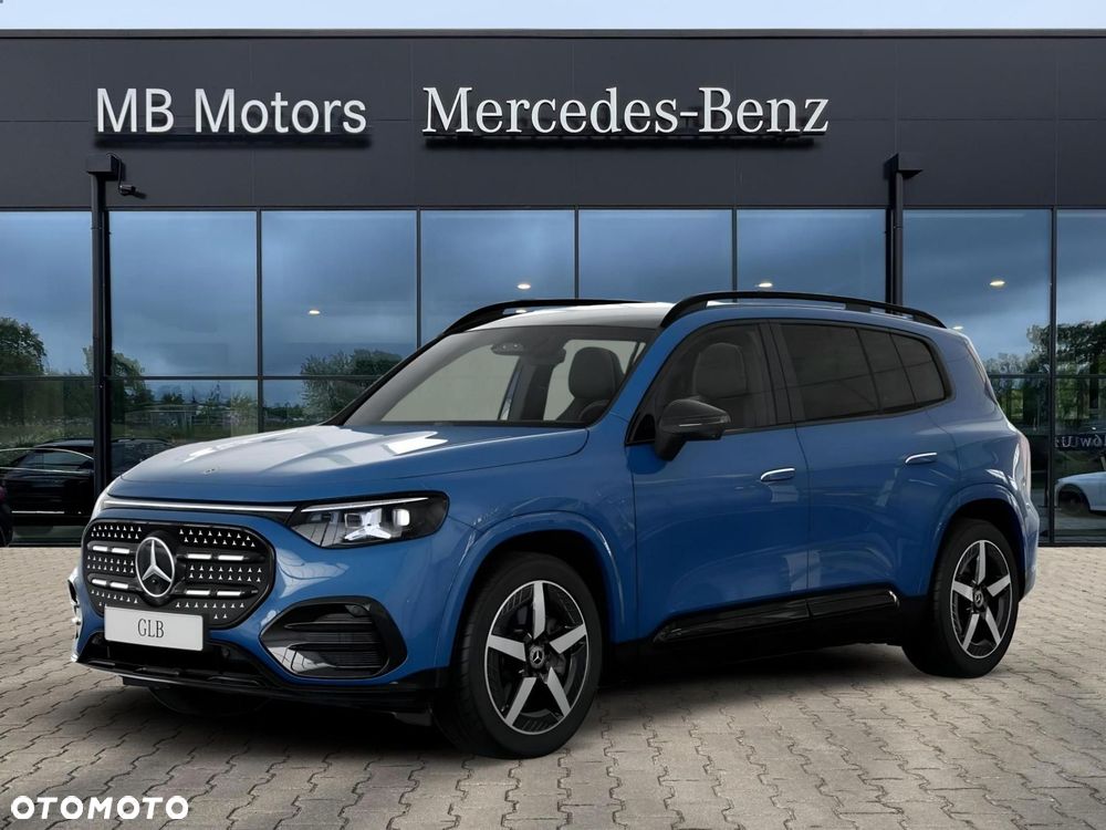 Mercedes-Benz GLB - 1