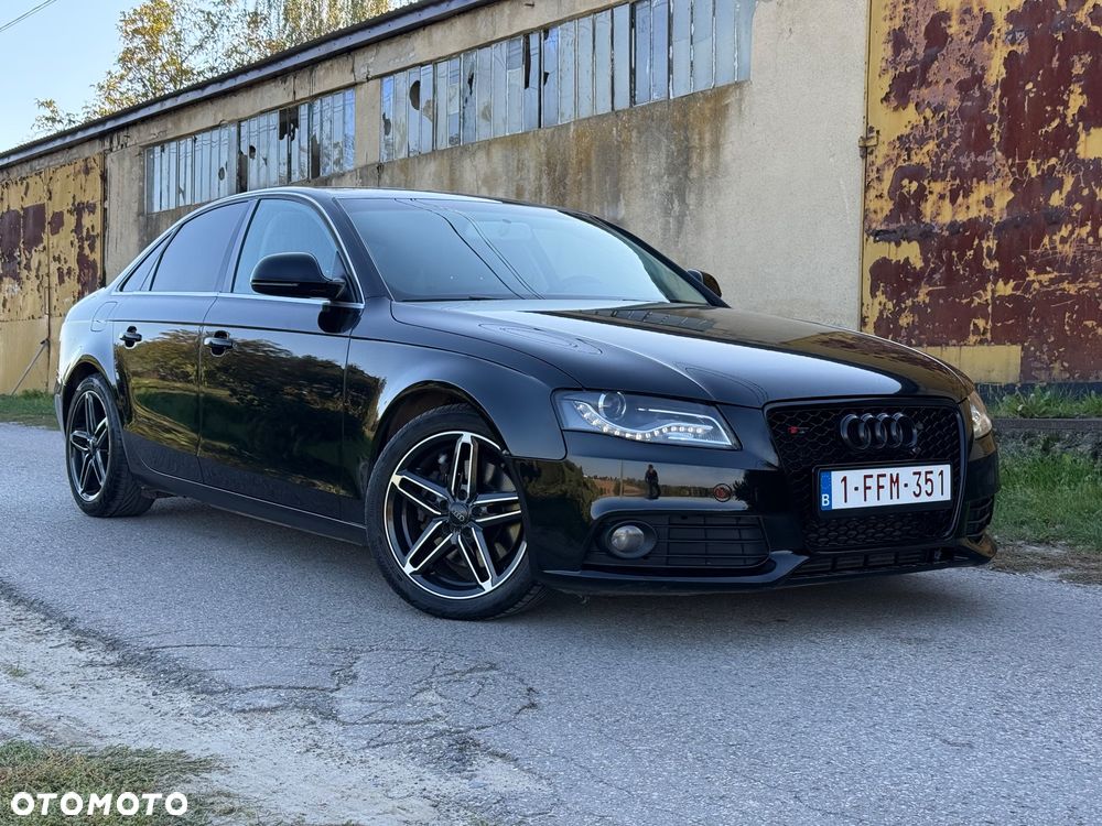 Audi A4 Limousine - 21