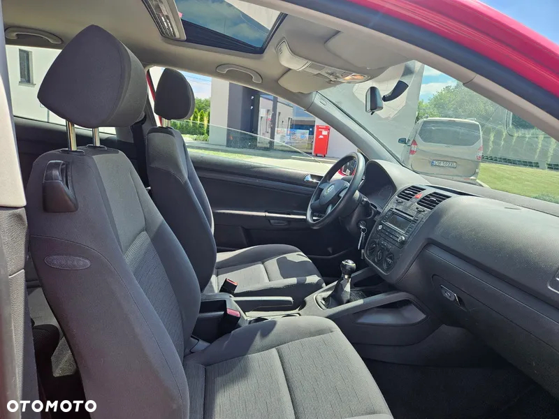 Volkswagen Golf V 1.6 Trendline - 5
