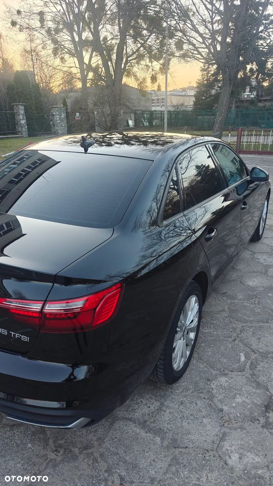 Audi A4 Limousine 35 TFSI S tronic - 10