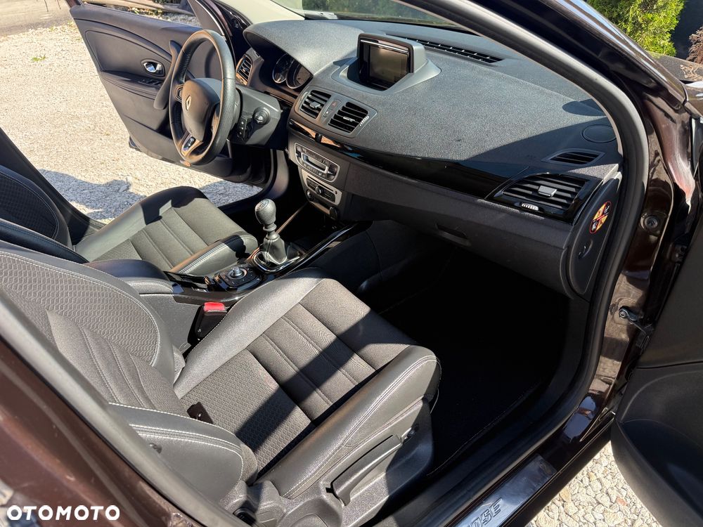 Renault Megane ENERGY TCe 130 BOSE EDITION - 26