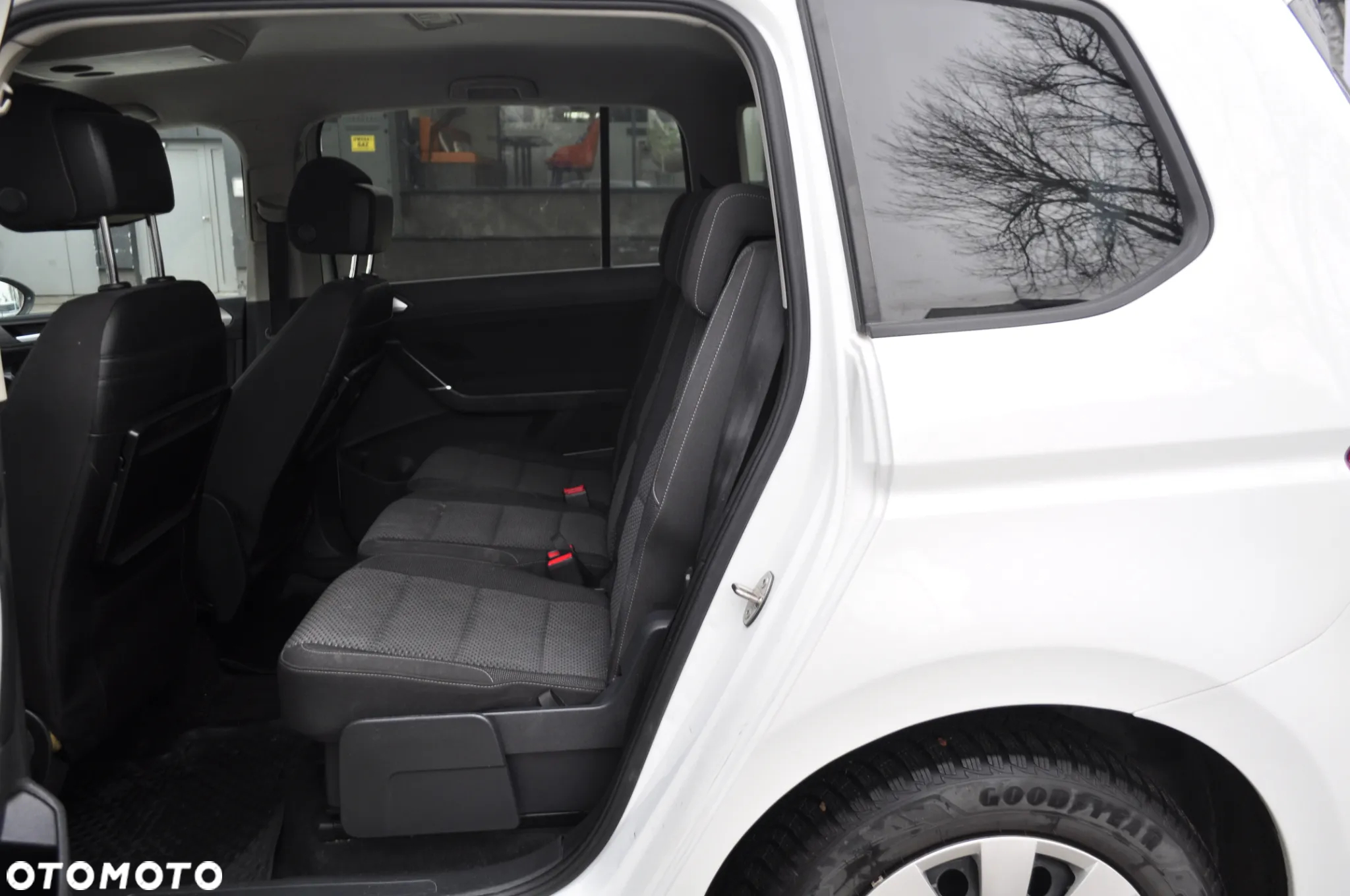 Volkswagen Touran 2.0 TDI BMT Special Edition DSG - 6