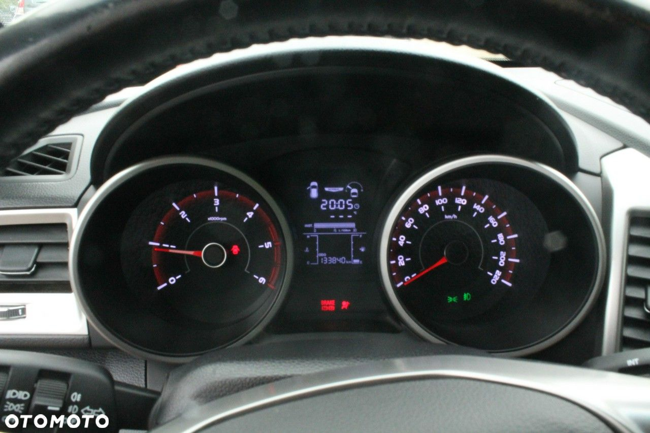 SsangYong/KGM Tivoli - 9