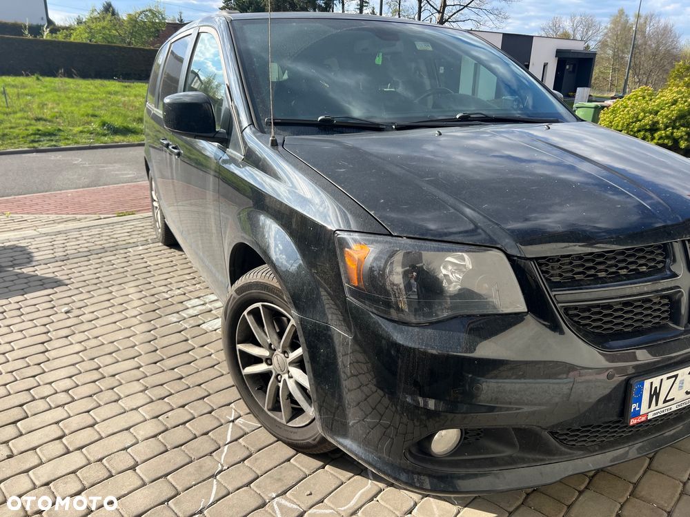 Dodge Grand Caravan - 1