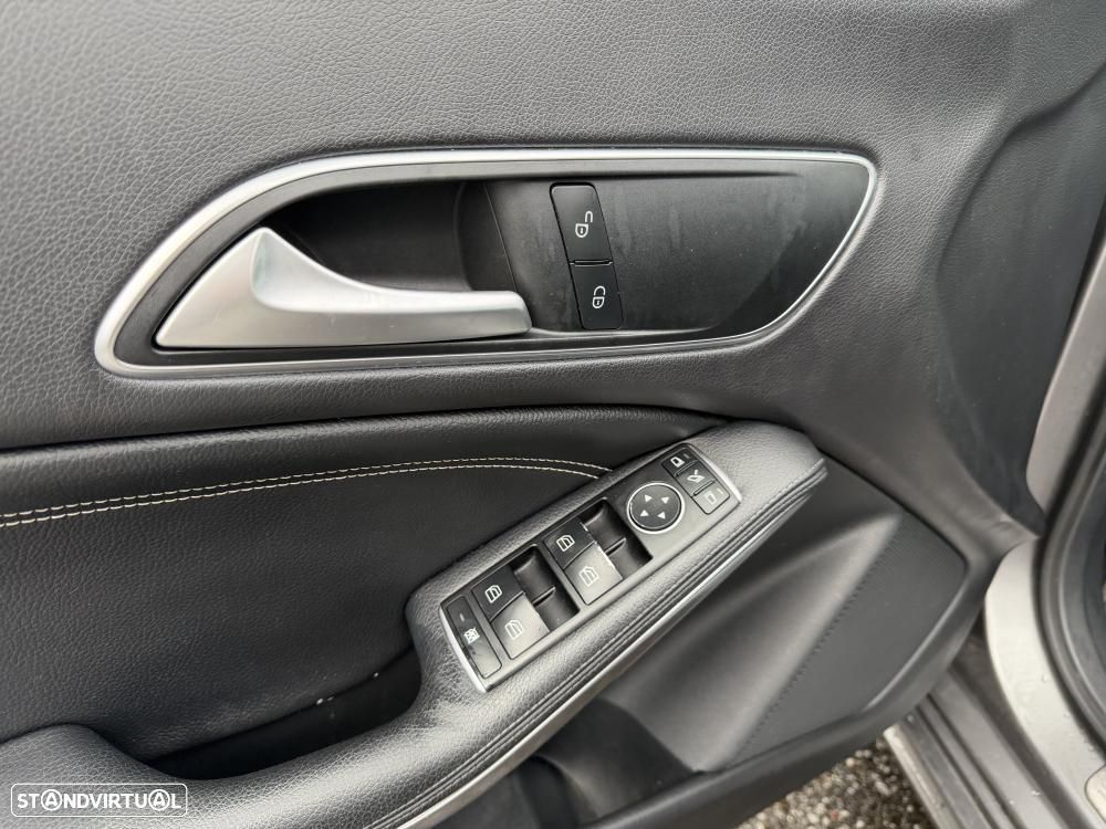 Mercedes-Benz CLA 180 d Shooting Brake Urban Aut. - 18